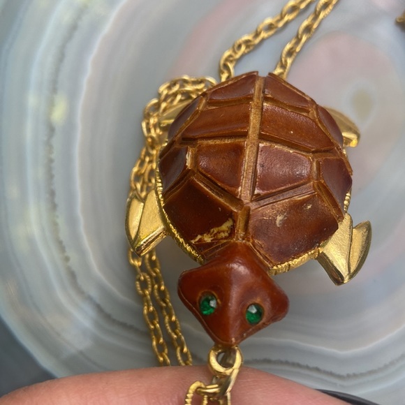 Vintage 1960’s  L.Razza Turtle Mirror Pendant - Picture 8 of 16